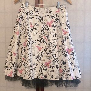 Ladies size petite Small. Parisian style black and white floral design with pink